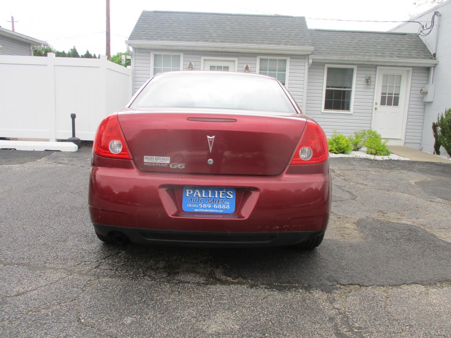 2009 RED Pontiac G6 Sedan (1G2ZJ57B994) with an 2.4L L4 DOHC 16V engine, 4-Speed Automatic transmission, located at 540a Delsea Drive, Sewell, NJ, 08080, (856) 589-6888, 39.752560, -75.111206 - Photo#6